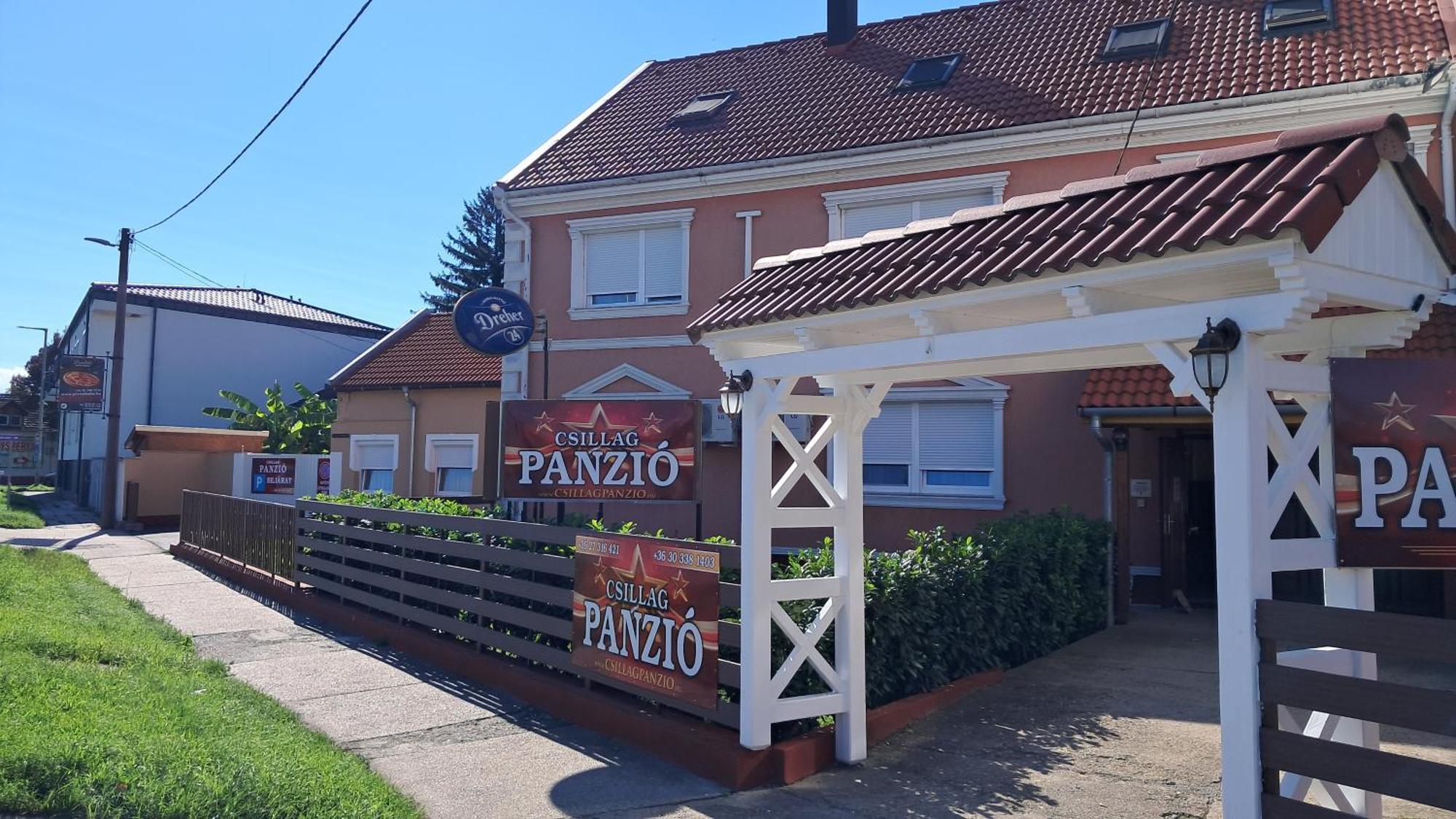 Csillag Panzio Hotel Vac Bagian luar foto